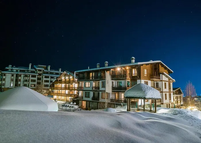 Spacious Luxury With Mountain View - Available Apartment *